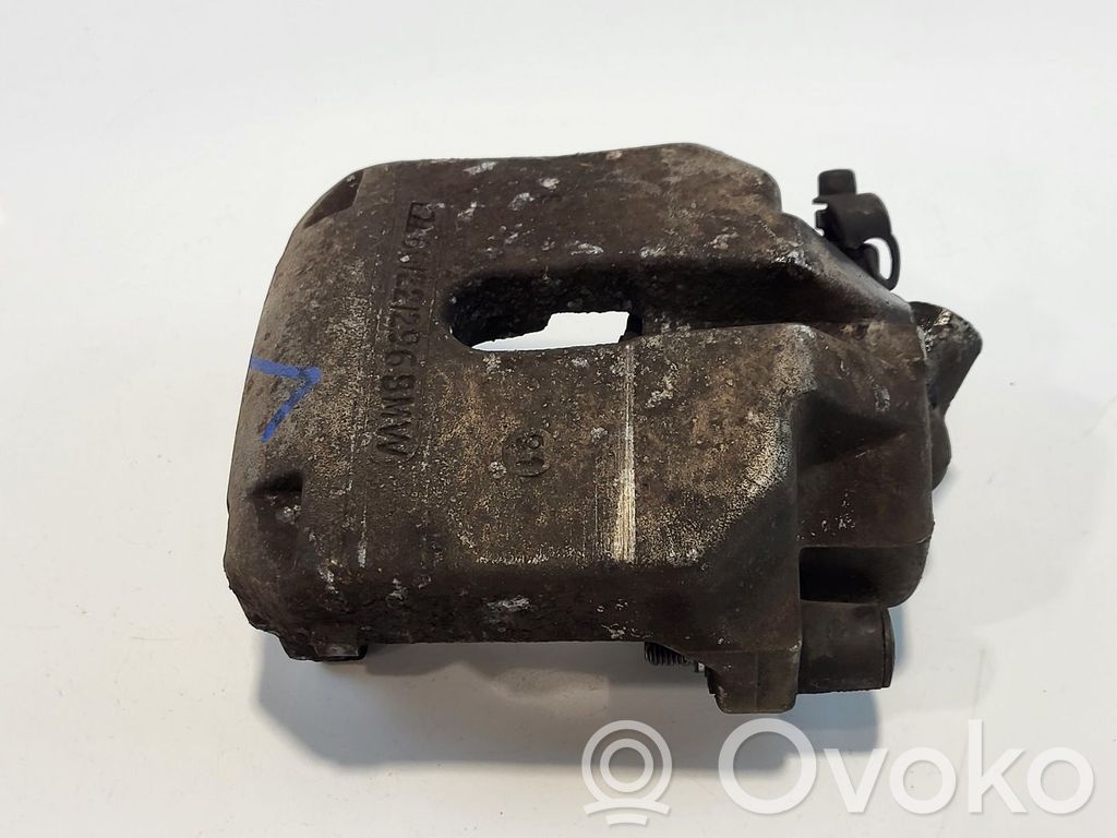 BMW 5 E39 Pinza del freno anteriore