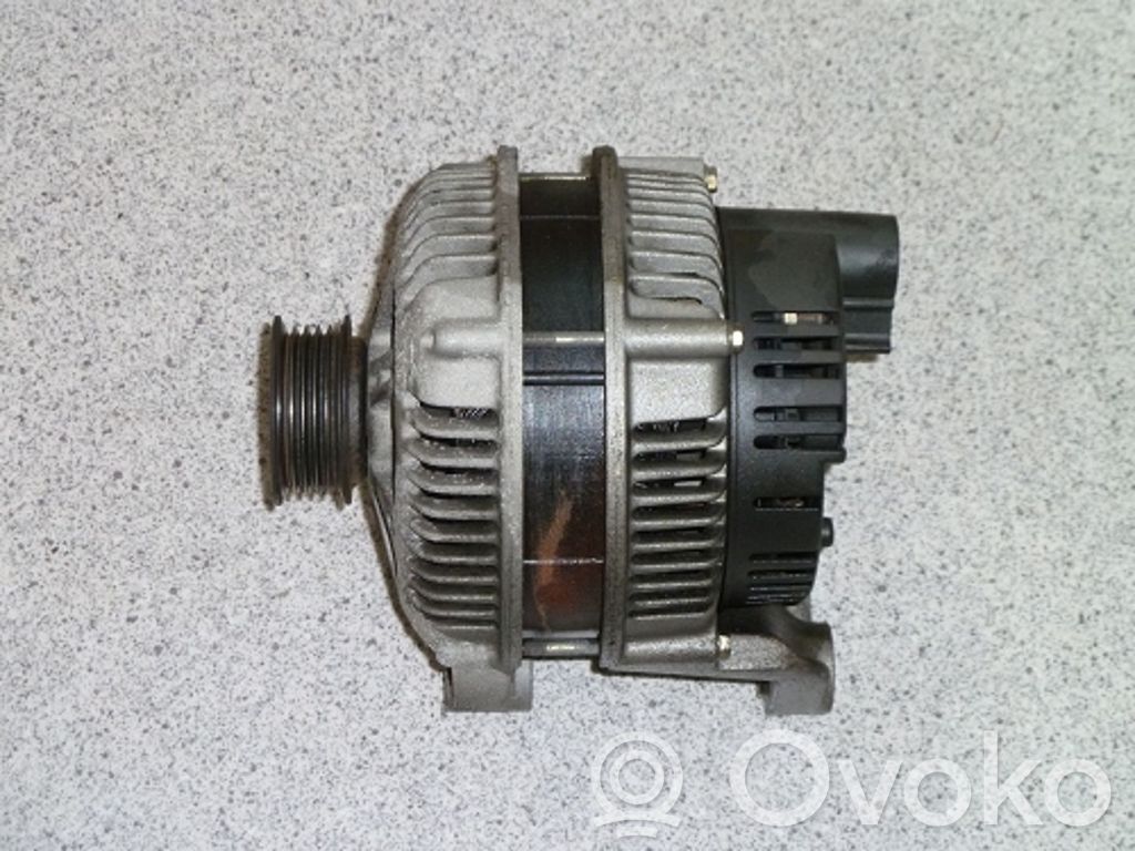 BMW 5 E39 Alternator 