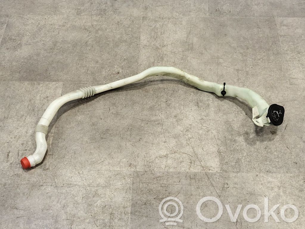 BMW 5 F10 F11 Tubo riempimento della vaschetta del liquido lavavetri