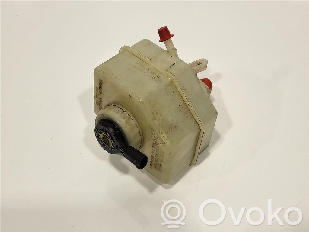 BMW X3 E83 Réservoir de liquide de frein