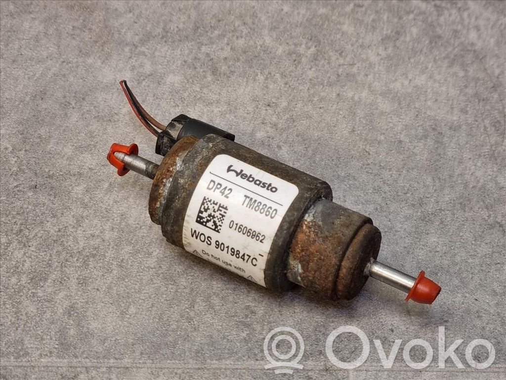 BMW 5 F10 F11 Pompa del combustibile del riscaldamento ausiliario Webasto