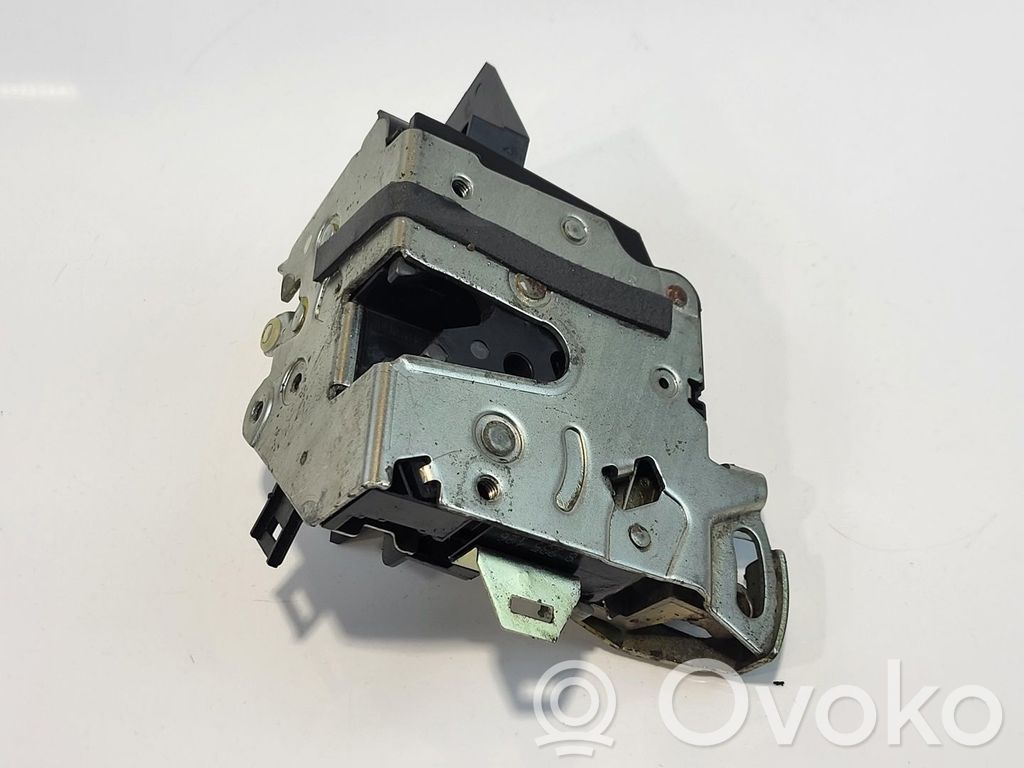 BMW 5 E39 Serratura portiera anteriore