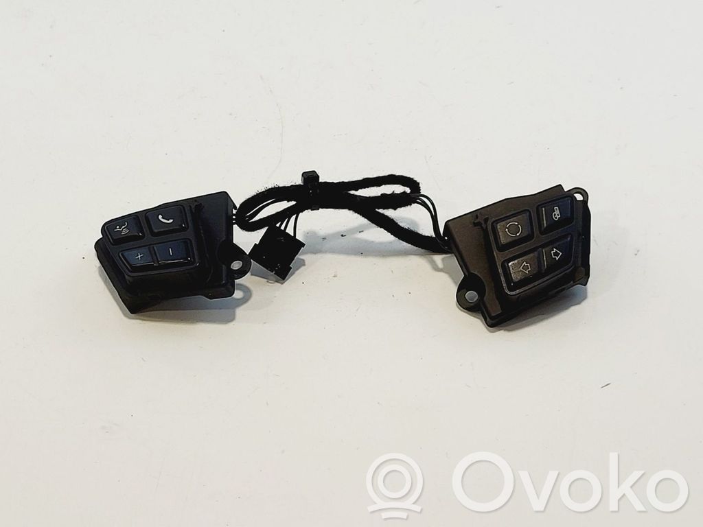 Boutons / interrupteurs volant   61319125343,61319125343