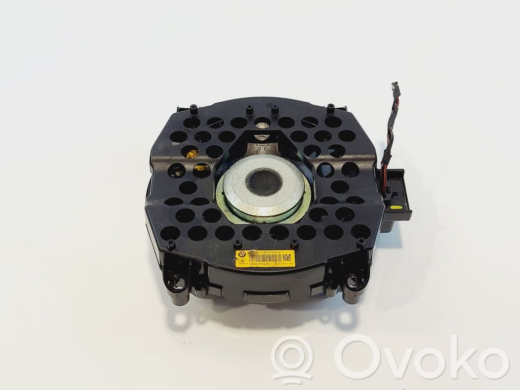 BMW X5 F15 Subwoofer 