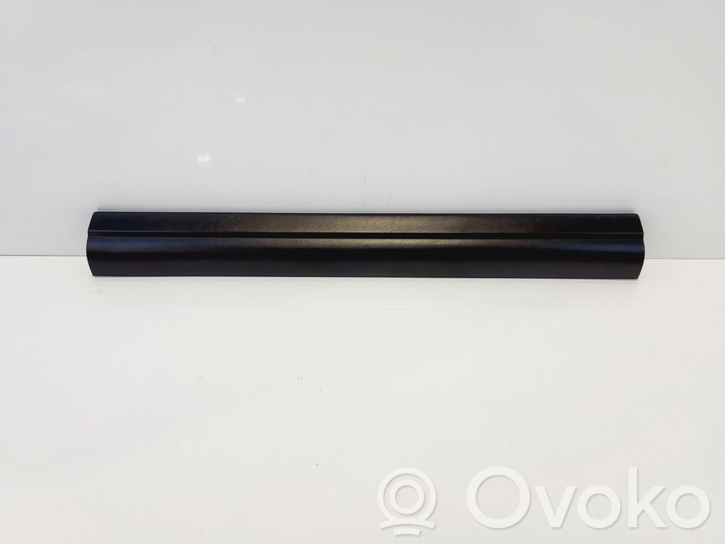 BMW 5 E60 E61 Listwa progowa przednia