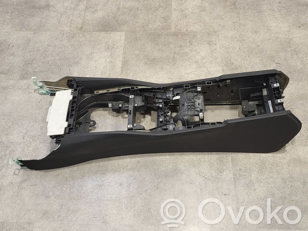BMW 5 G30 G31 G38 Consola central 