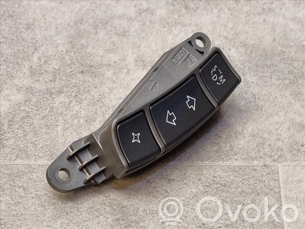 BMW 7 E65 E66 Boutons / interrupteurs volant 