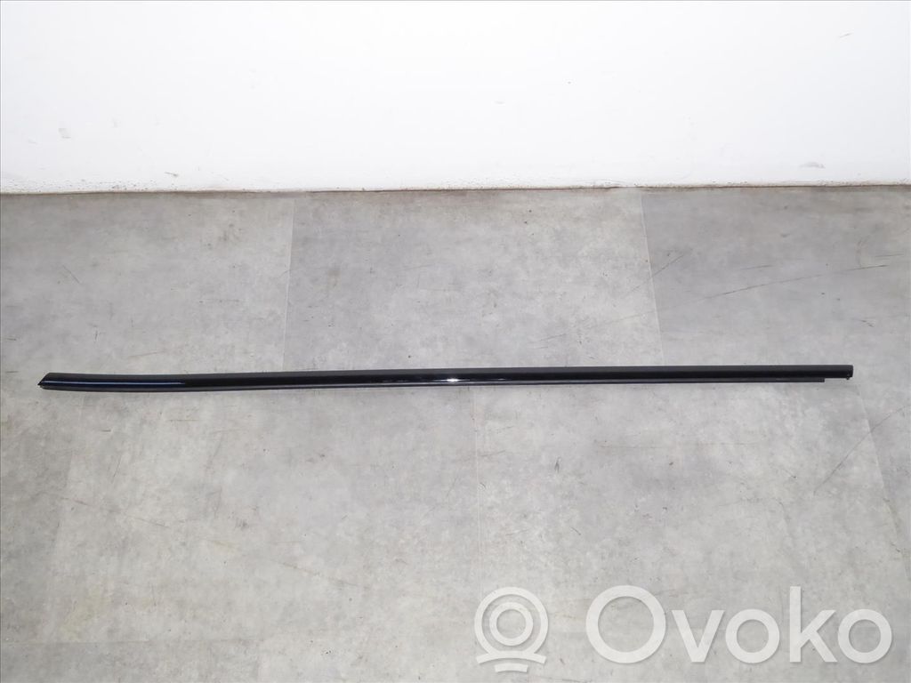BMW 2 F45 Listwa progowa przednia 