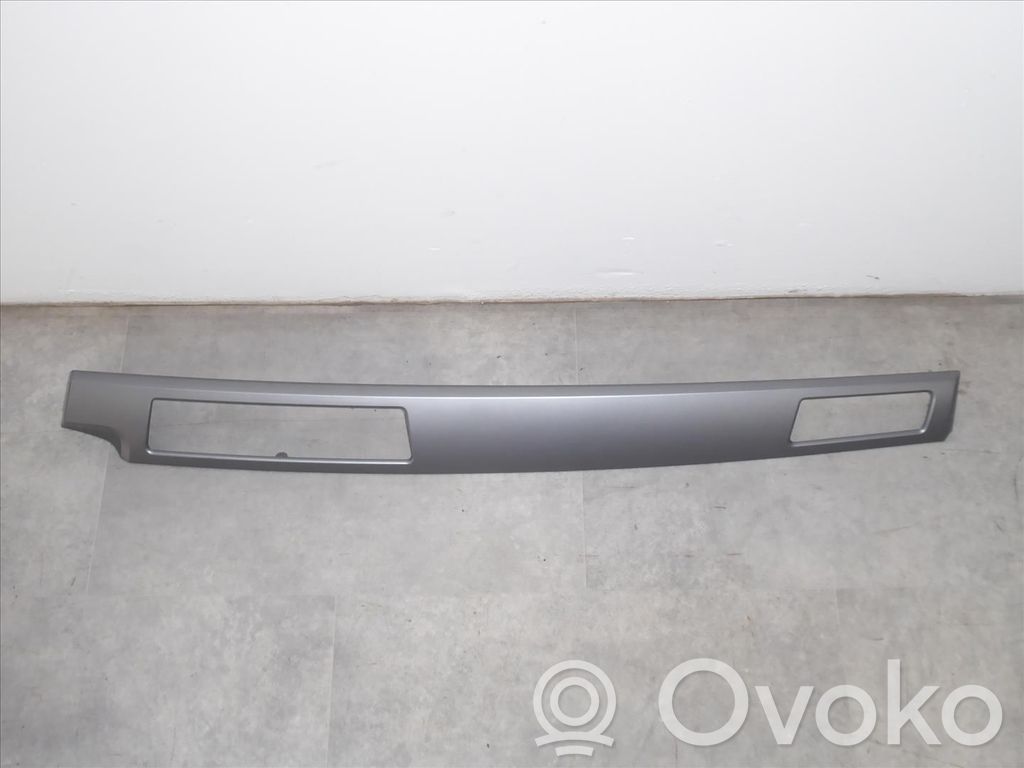 Dashboard side end trim   51457129233,51457129233
