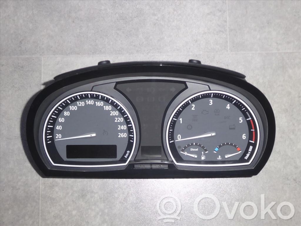 BMW X3 E83 Spidometrs (instrumentu panelī) 