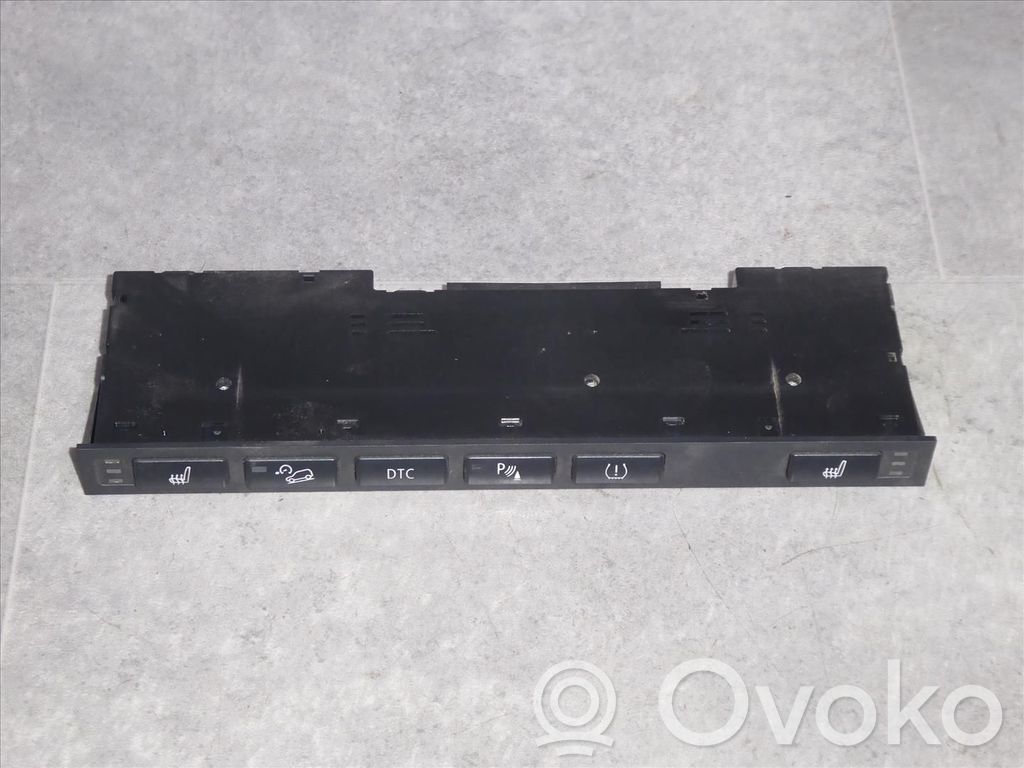 Central console control unit   61319131527,61319131527