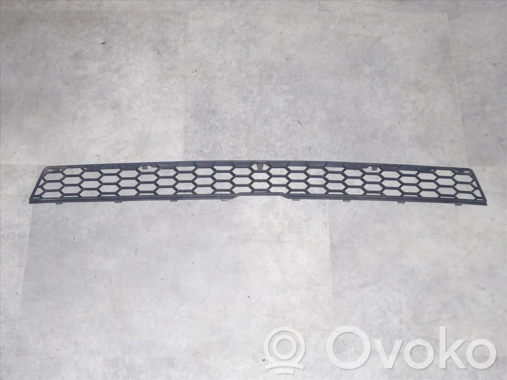 BMW X5 E70 Front bumper upper radiator grill 