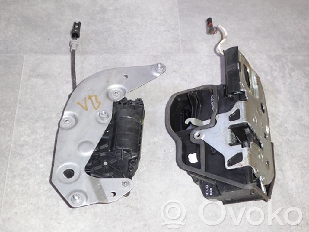 BMW 5 E60 E61 Takaoven lukko 