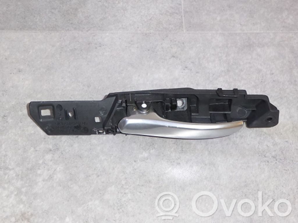 BMW X5 E70 Manecilla interna puerta trasera 