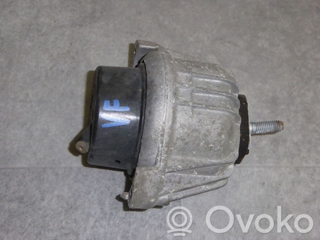 BMW 3 E90 E91 Engine mounting bracket 