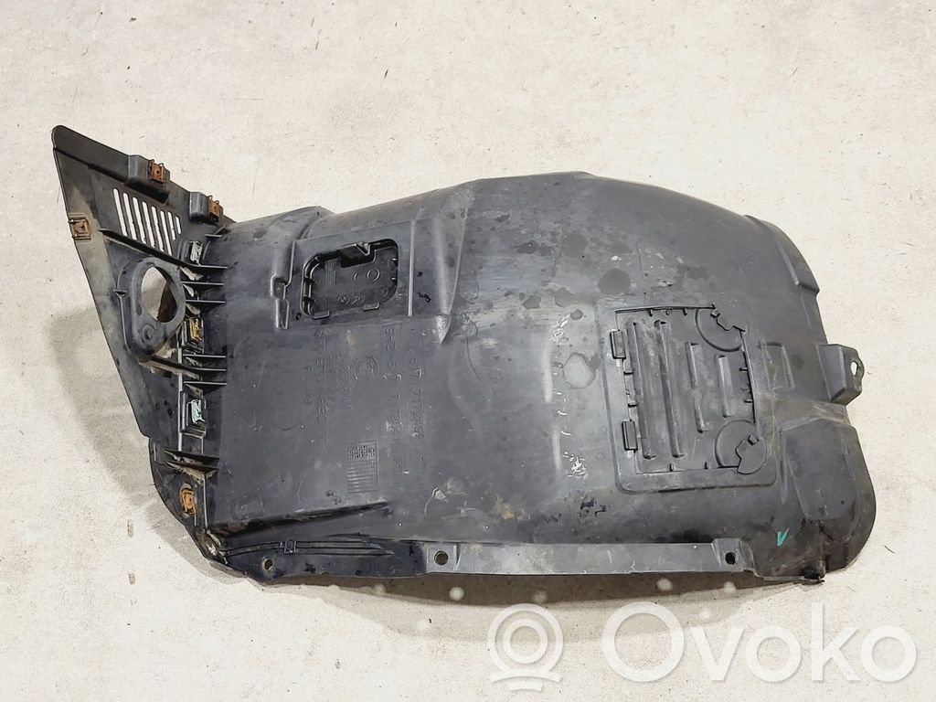 BMW 3 E90 E91 Dzinēja apakšas aizsargs (priekšdaļā) 