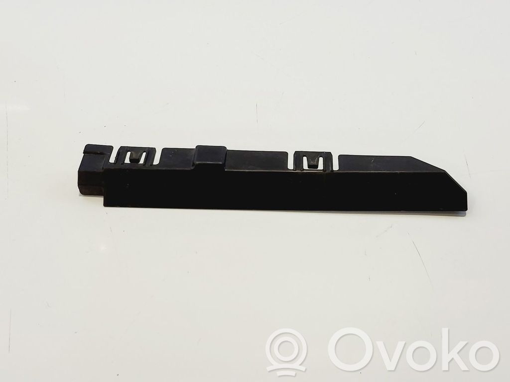 BMW 5 G30 G31 G38 Suport radiator 