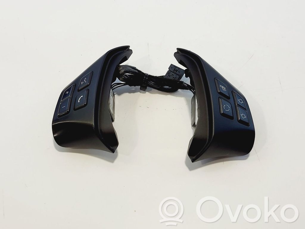 Boutons / interrupteurs volant   61316959893,61316959893
