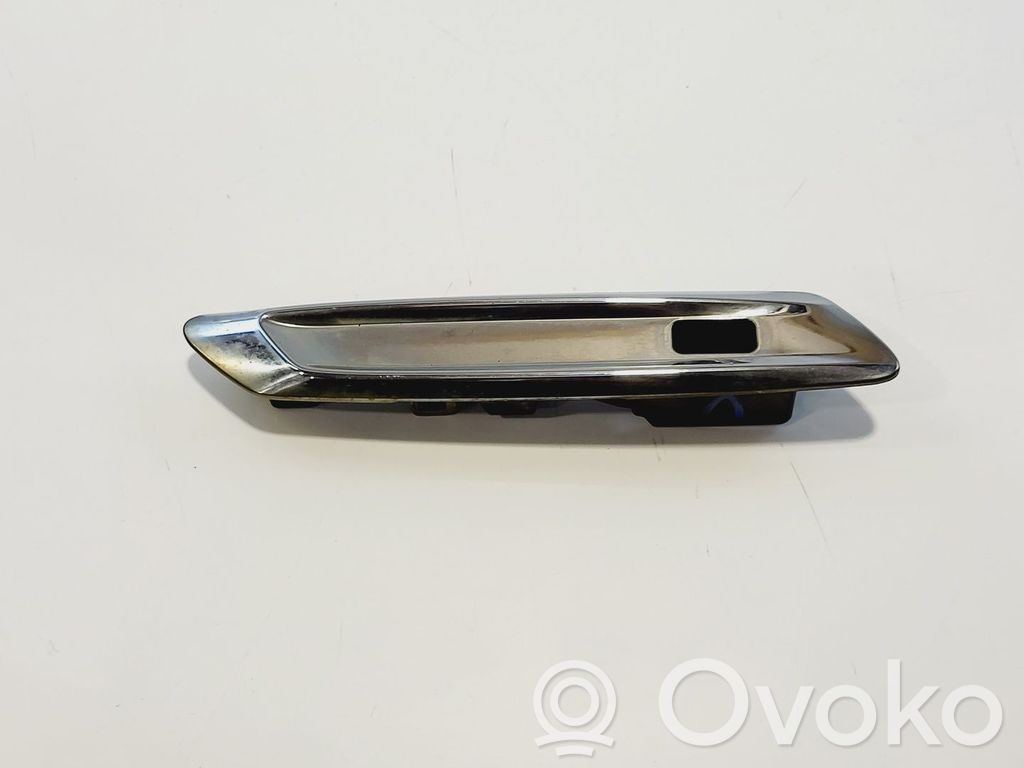 BMW 5 F10 F11 Rivestimento parafango (modanatura) 