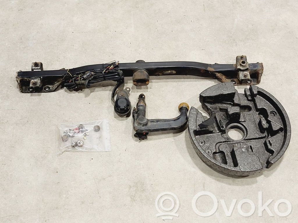 BMW 5 E60 E61 Irroitettava vetokoukku 