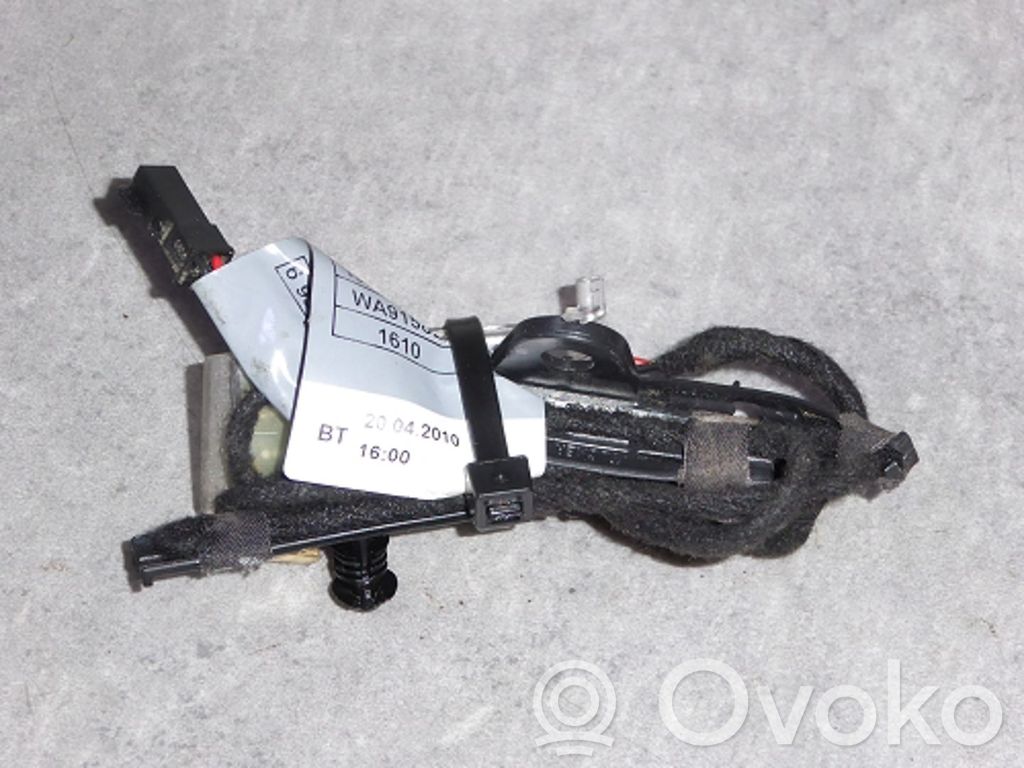 BMW 1 E81 E87 Lampka zewnętrzna przedniej klamki 