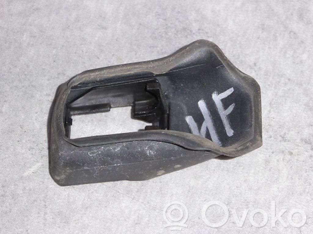 BMW 1 E81 E87 Etuoven pidätin 