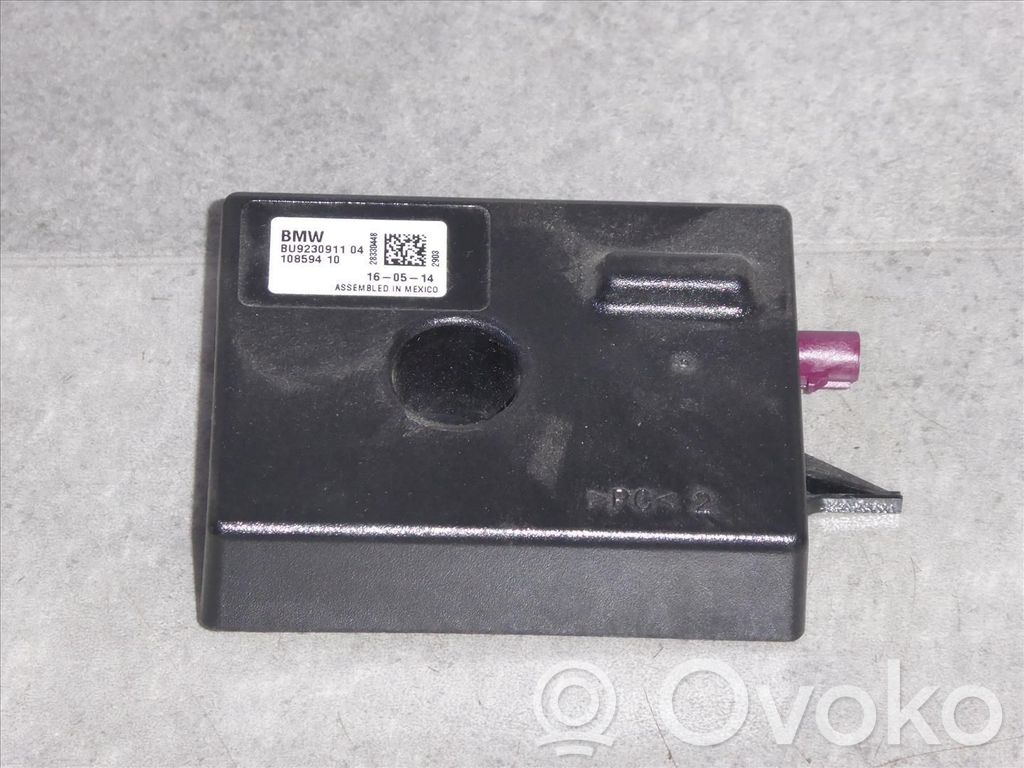 BMW 5 F10 F11 Radion pystyantenni 