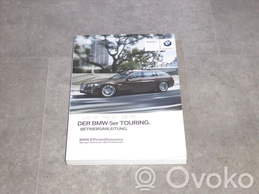 BMW 5 F10 F11 Książka serwisowa 