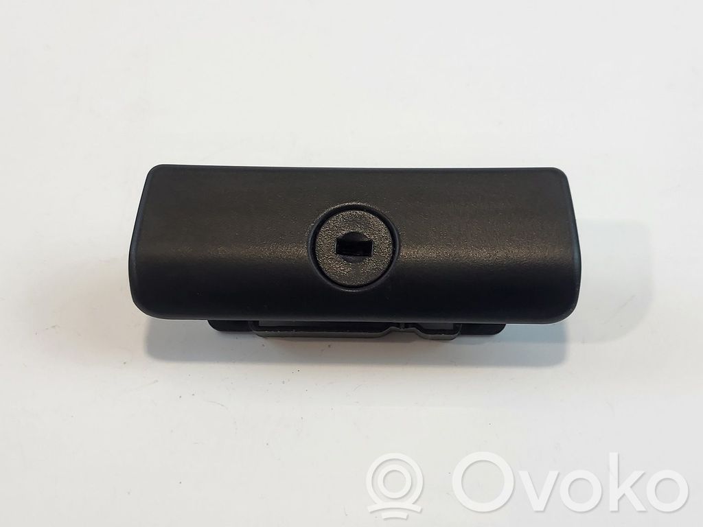 BMW X5 E53 Serratura vano portaoggetti 