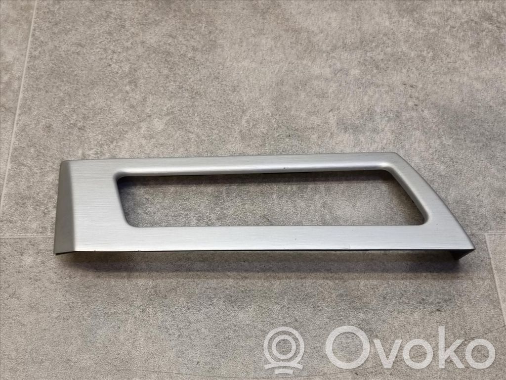 BMW 5 E60 E61 Moldura del panel (Usadas) 