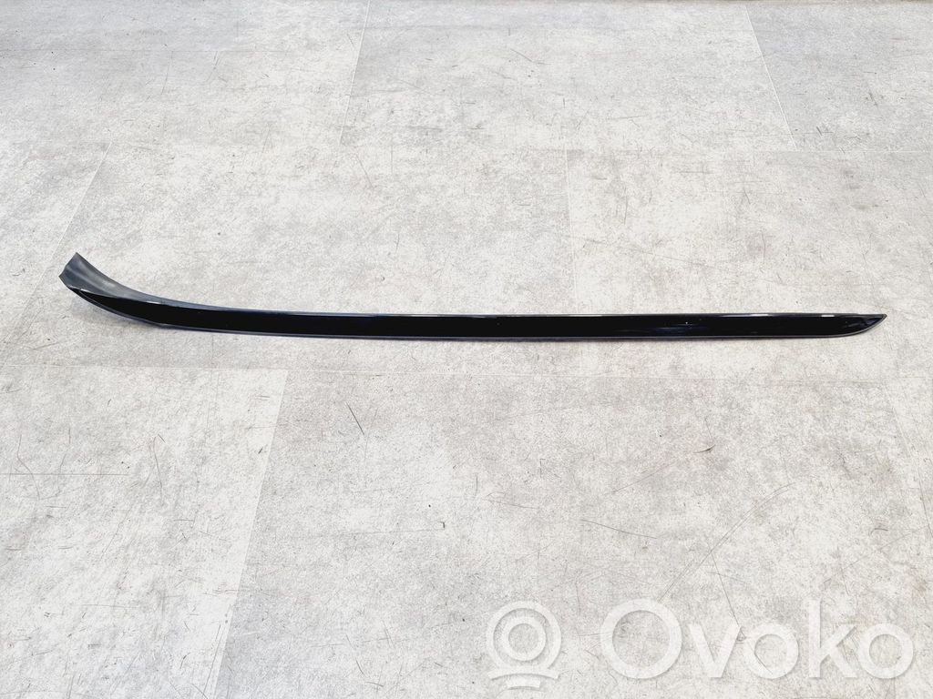 BMW 3 E90 E91 Front door windshield rail 
