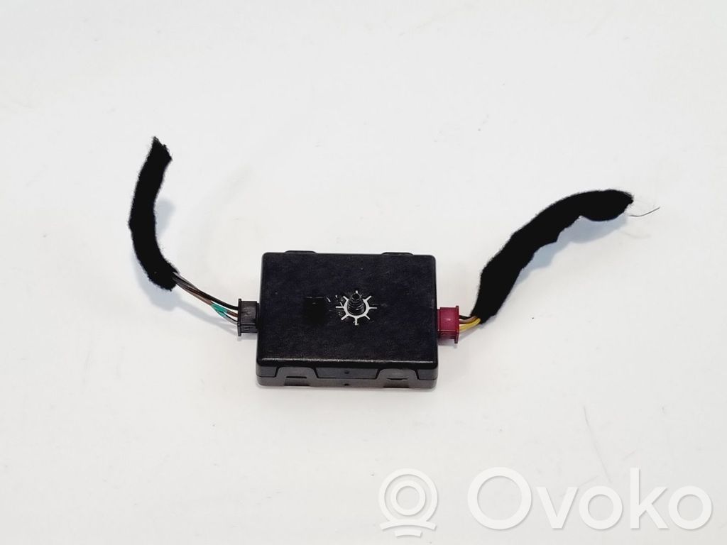 BMW 5 G30 G31 G38 Filtr anteny 