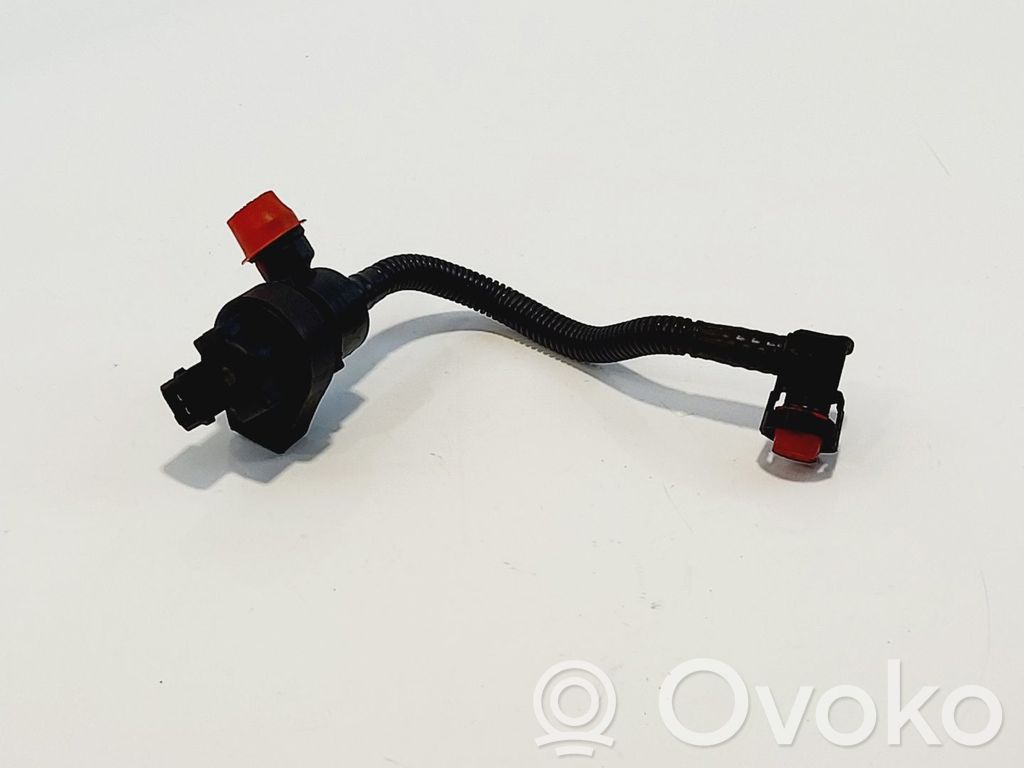 BMW 3 E90 E91 Polttoainesäiliön venttiili 