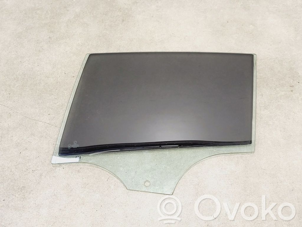 BMW 1 F20 F21 Vidrio lateral trasero