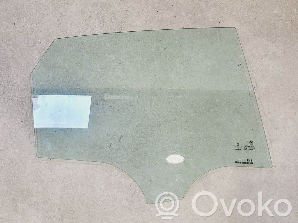BMW 2 F45 Geam lateral spate 