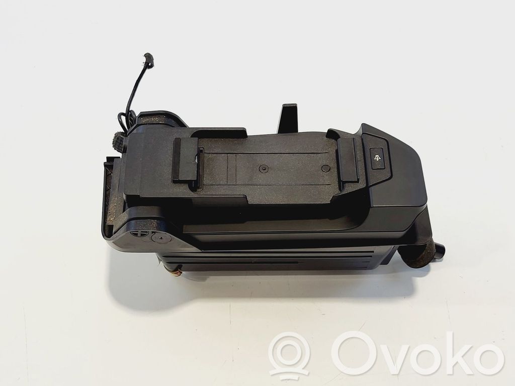 BMW 5 E60 E61 Armrest 