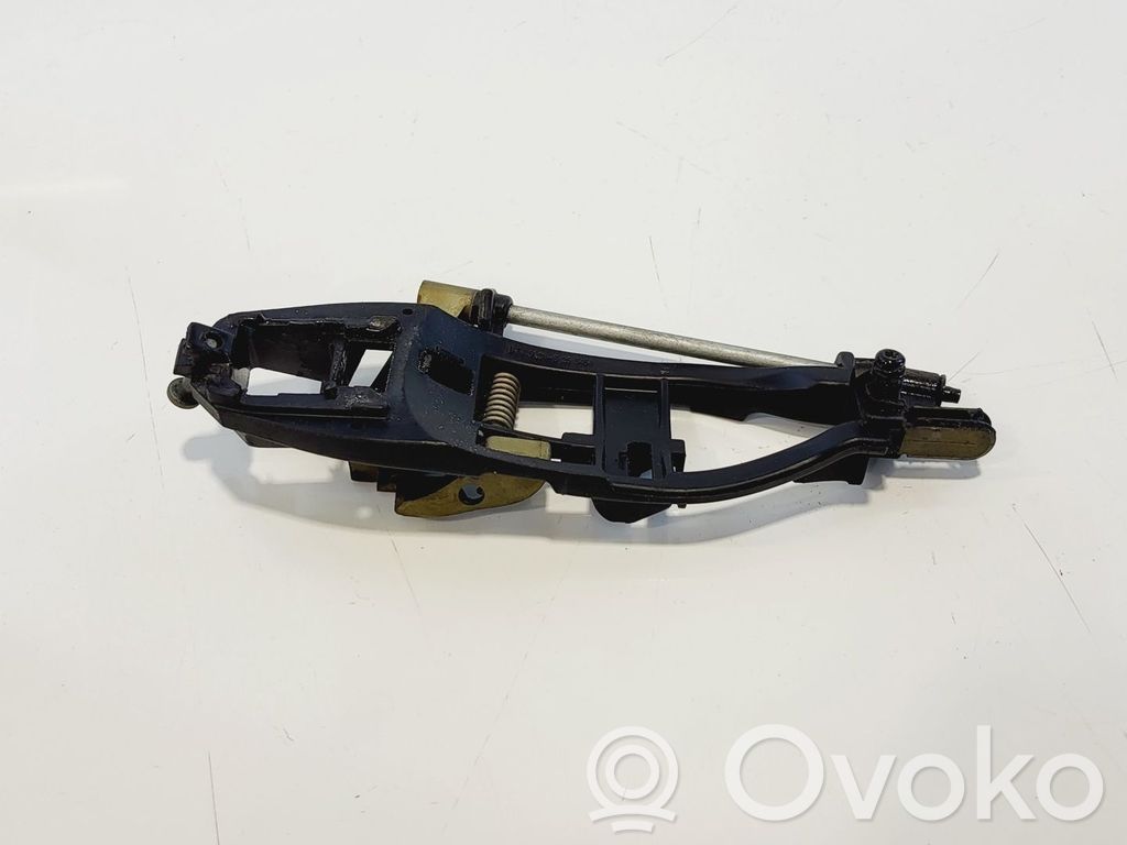 Manecilla externa puerta delantera   51217044840,51217044840