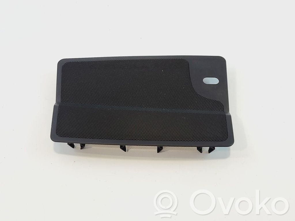 BMW 5 E60 E61 Centrinio garsiakalbio apdaila 