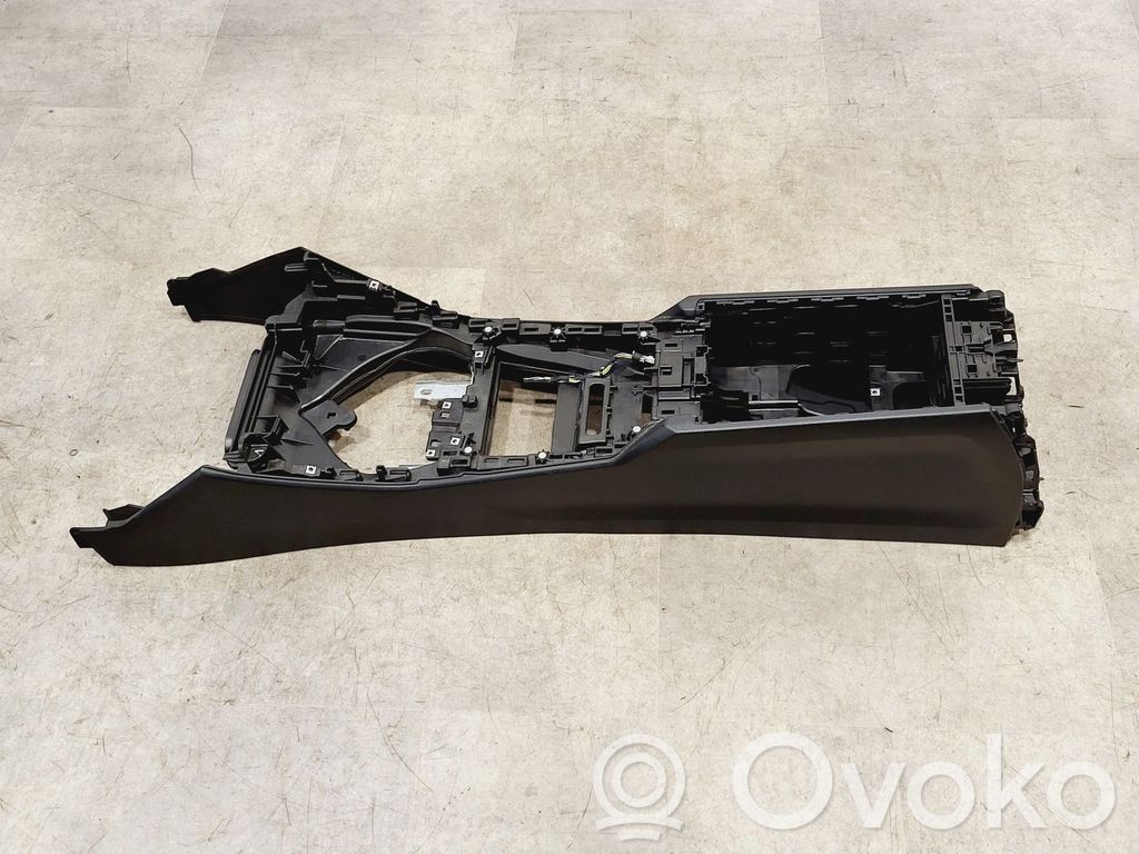 BMW 3 G20 G21 Centrālā konsole 
