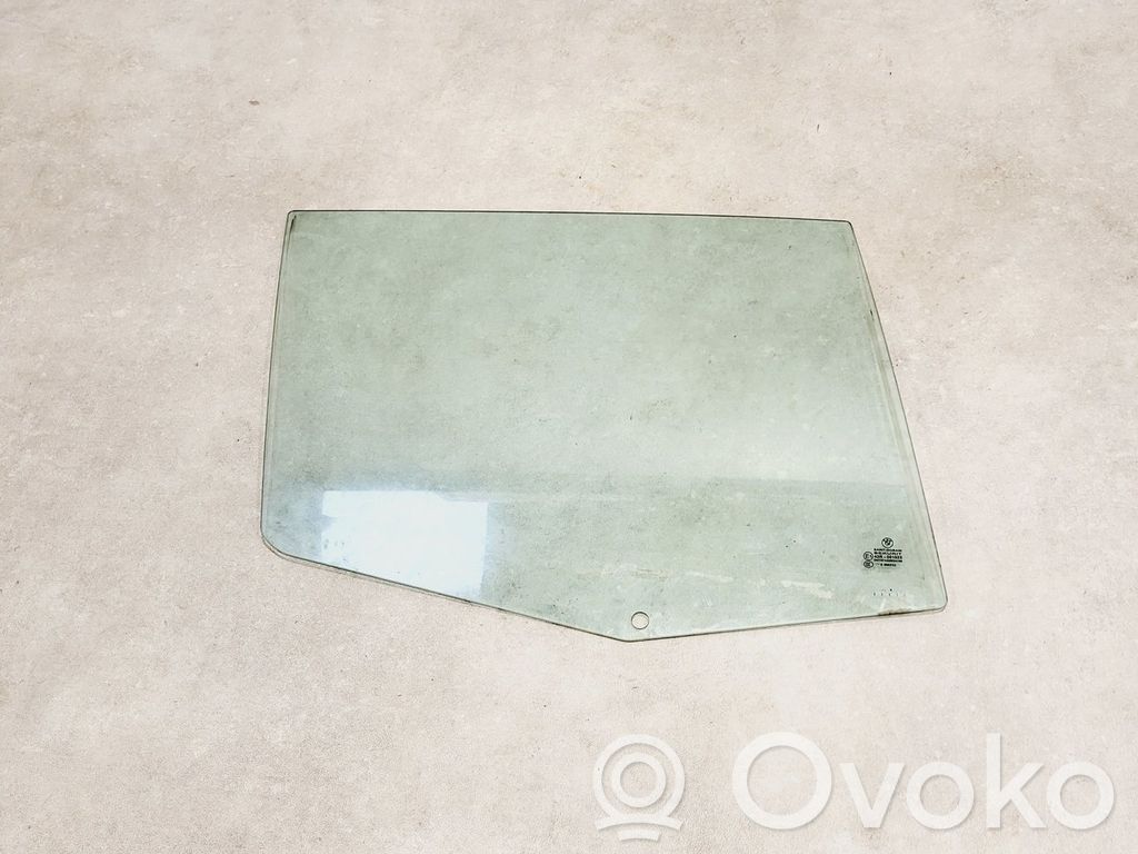 BMW 3 E46 Vidrio lateral trasero 
