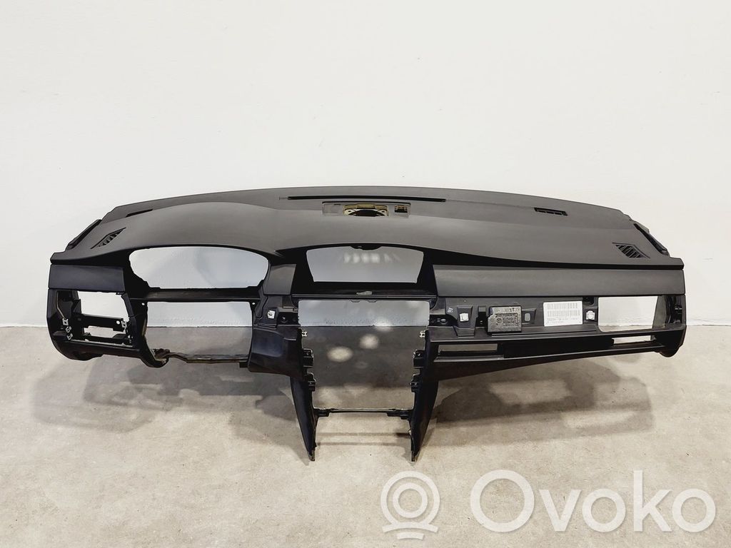 BMW 5 E60 E61 Cornice cruscotto 