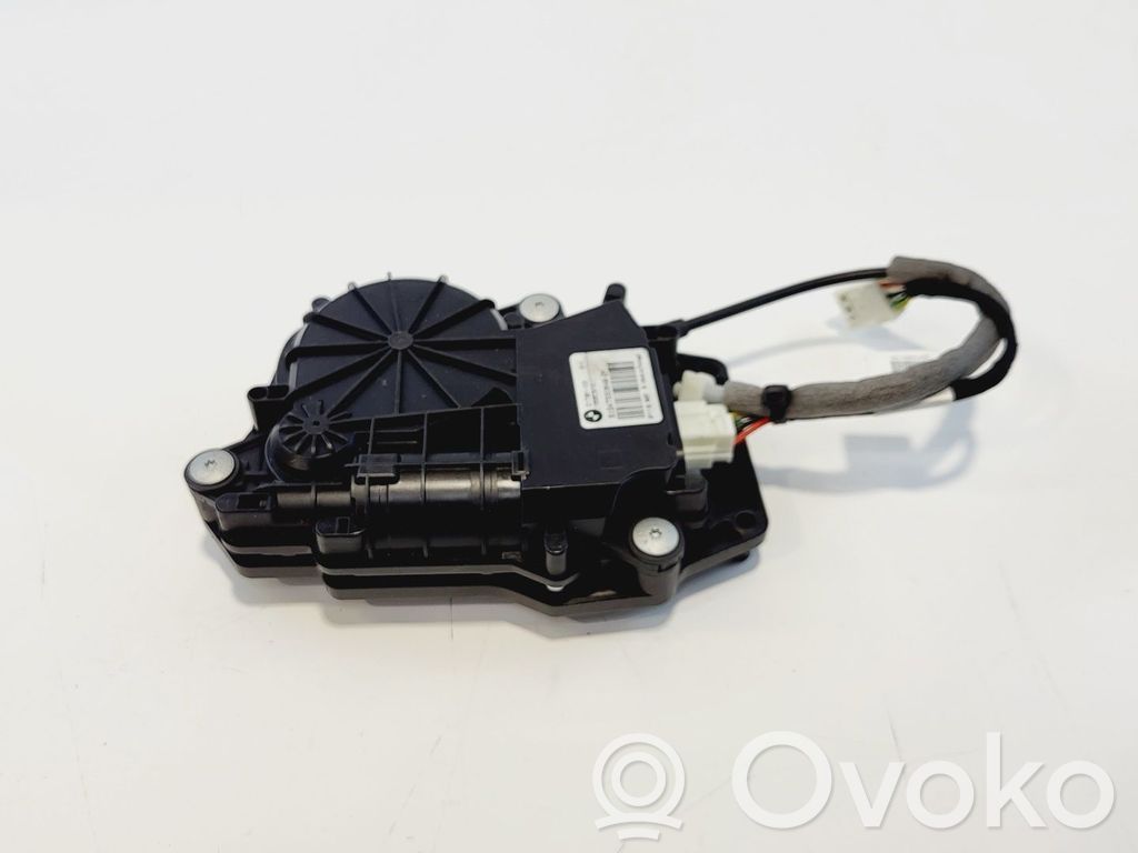 BMW 5 F10 F11 Motorino di blocco/chiusura del portellone del bagagliaio