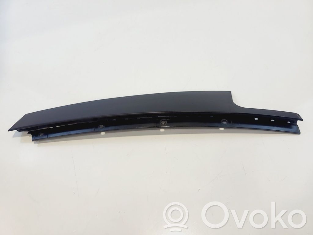 BMW 3 F30 F35 F31 (B) Rivestimento del montante (esterno) 