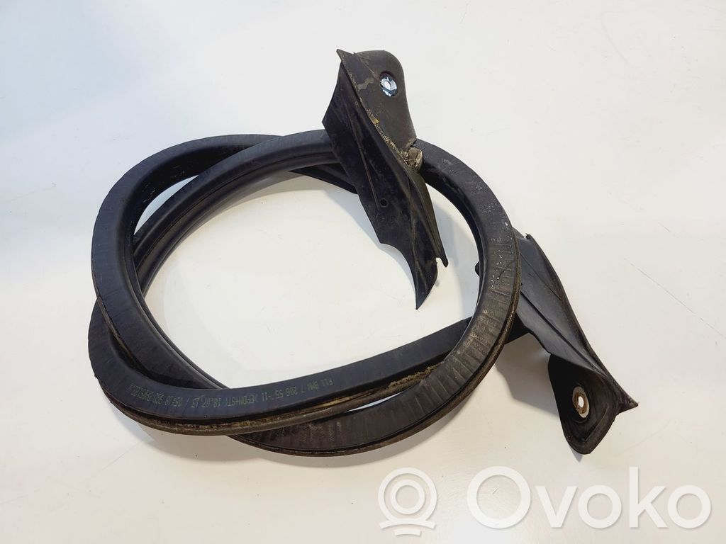 BMW 5 F10 F11 Rubber seal tailgate window/glass