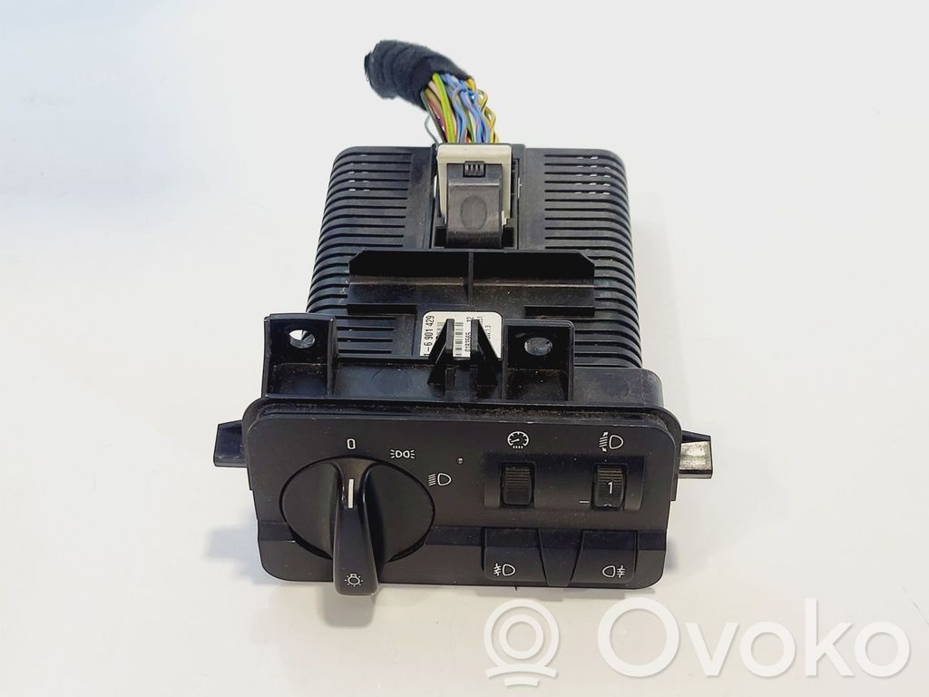Light switch   61319133015,61319133015