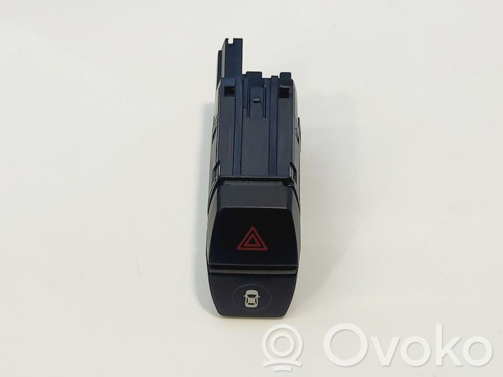 BMW 2 F45 Comutator lumini pericol 