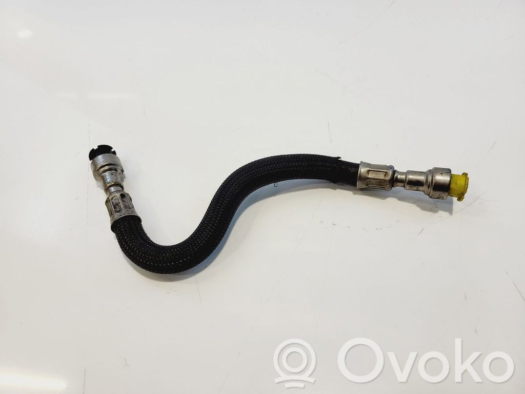 BMW 5 F10 F11 Conductă/furtun combustibil 