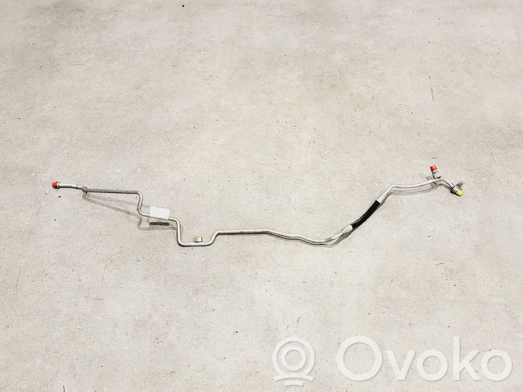 BMW 5 E60 E61 Ilmastointilaitteen putki (A/C) 