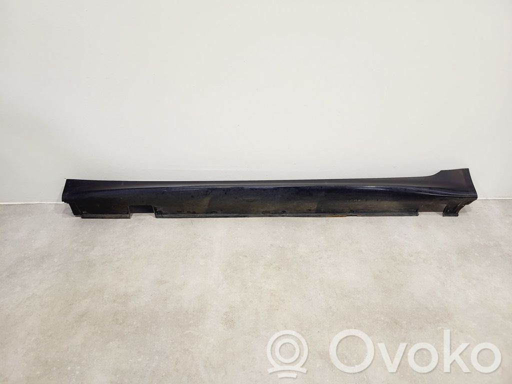 BMW 5 E60 E61 Galinio kėbulo slenksčio apdaila 