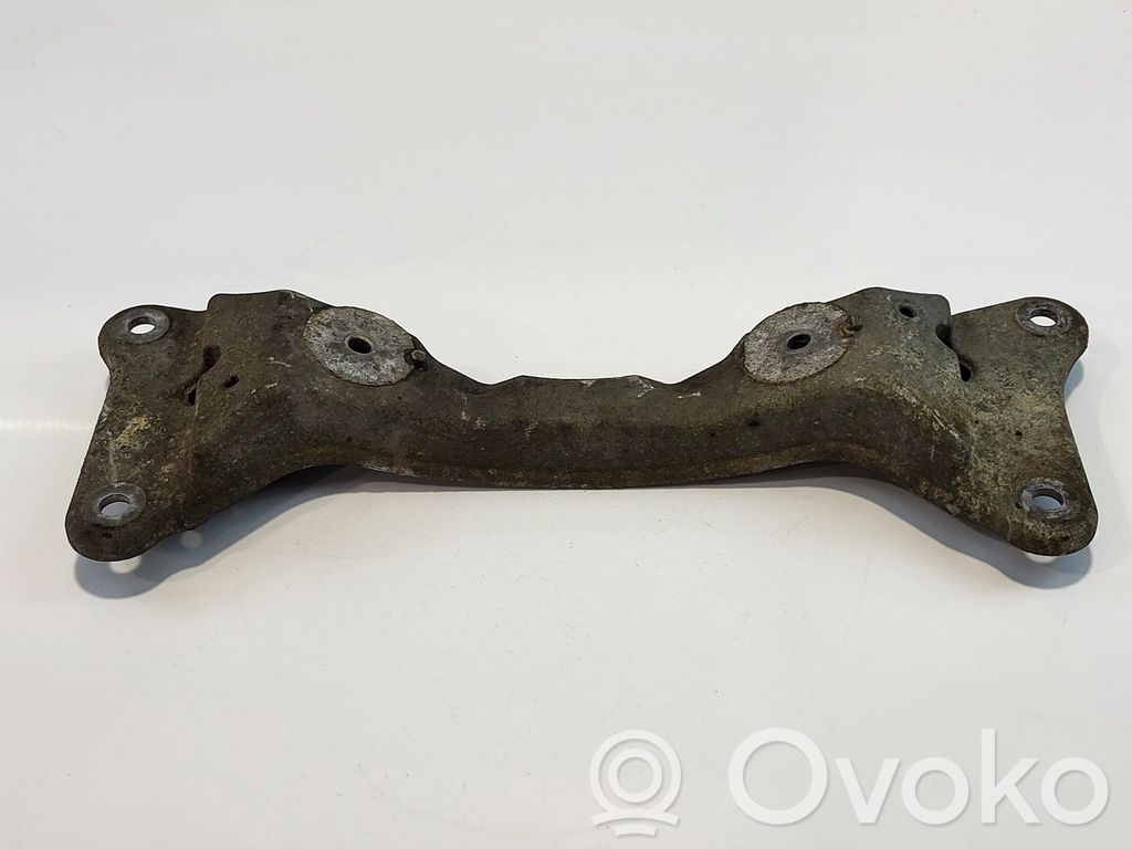 BMW 1 E81 E87 Gearbox mounting bracket 